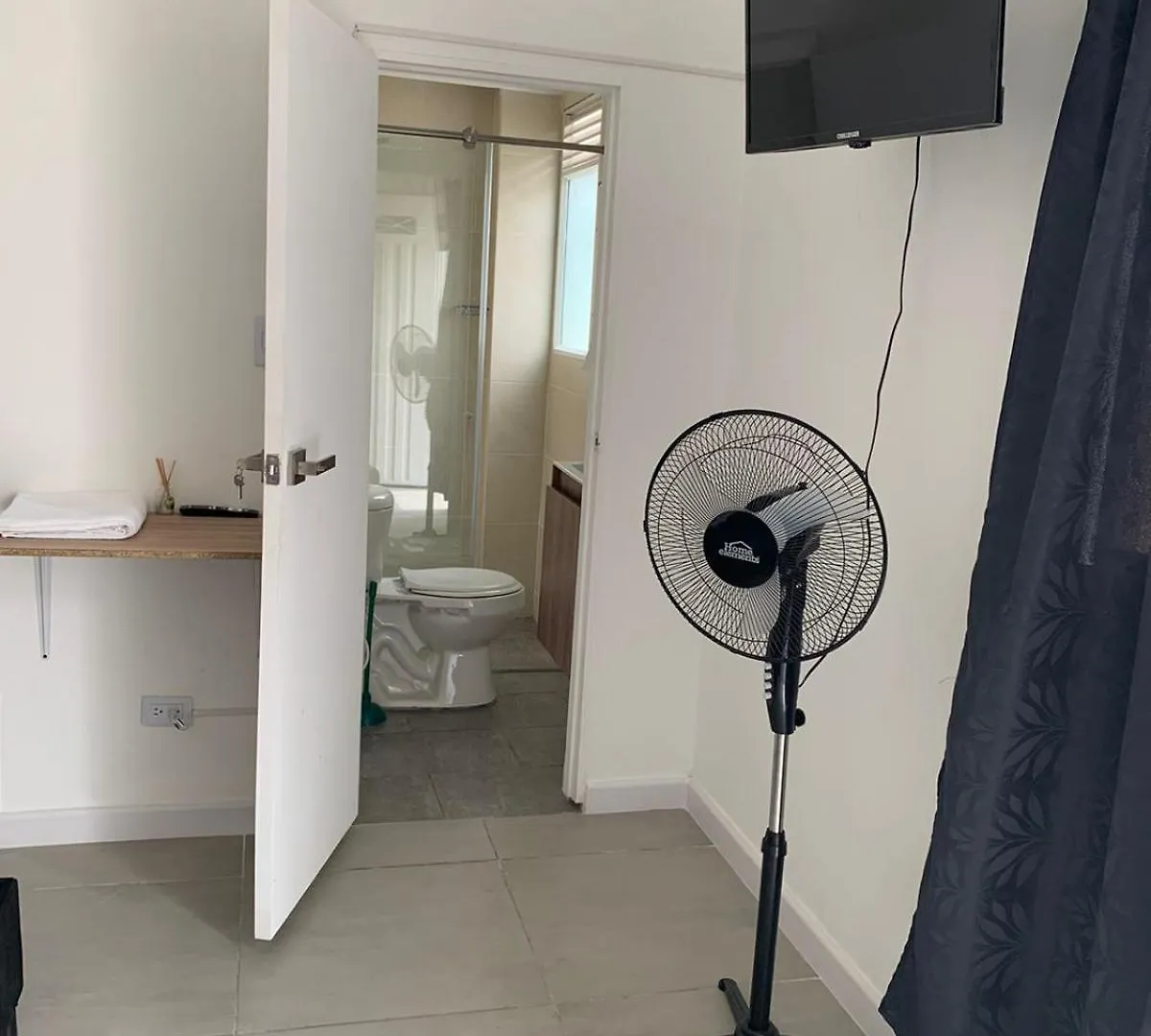 Hostel Hostal Casablanca, Laureles Estadio Μεντεγίν